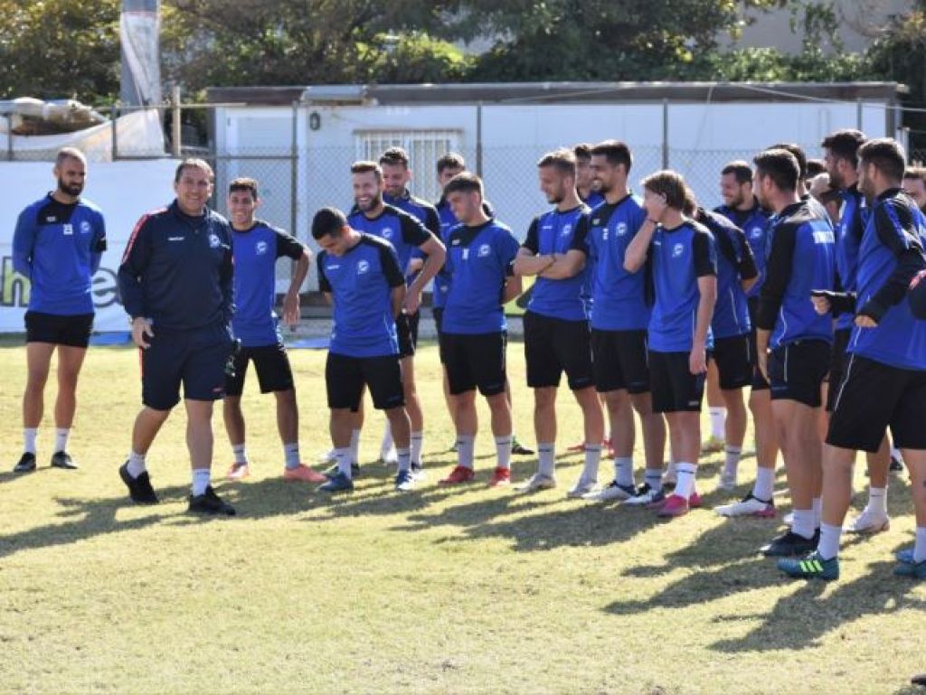Φιλικό με Γιούχτα
