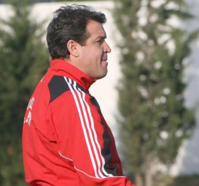 Μίχος: «Φεύγω σαν φίλος…»