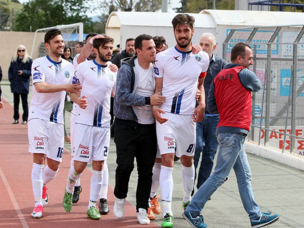 Ψάχνει τον αντί – Τσούπρο