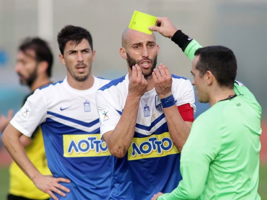 «Και πέναλτι και αποβολή»
