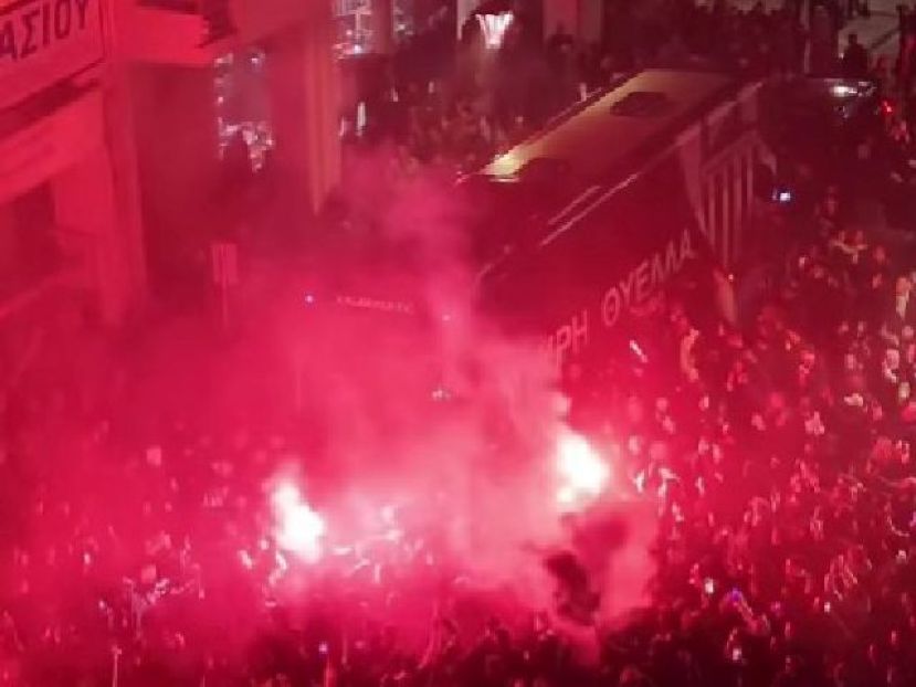 Πανζουρλισμός για την Καλαμάτα (videos)