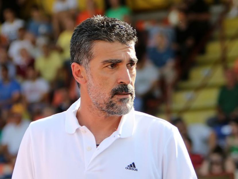 Τα ηνία σε Διγκόζη!