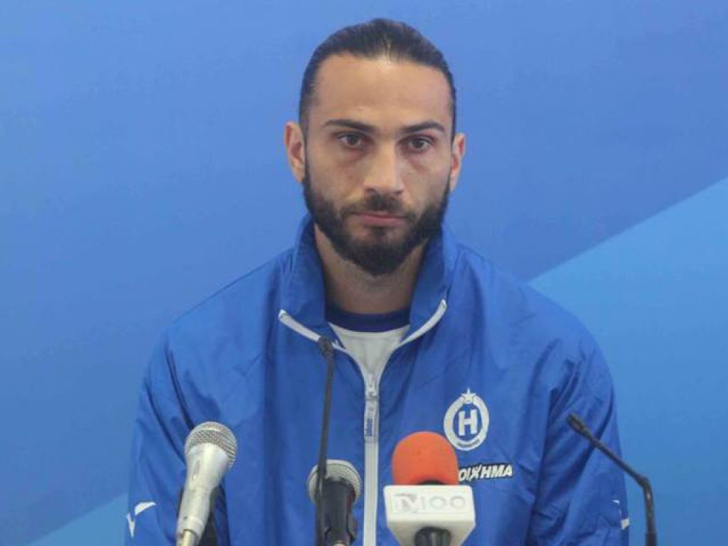 Με Μακρή στην 22αδα