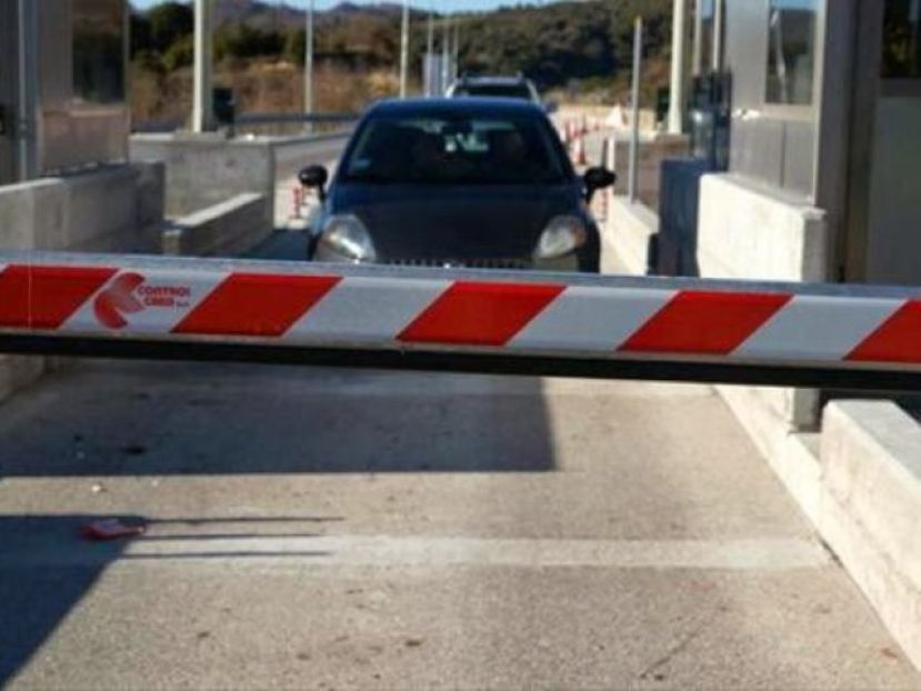 Ο Κούγιας… ξήλωσε μπαριέρα