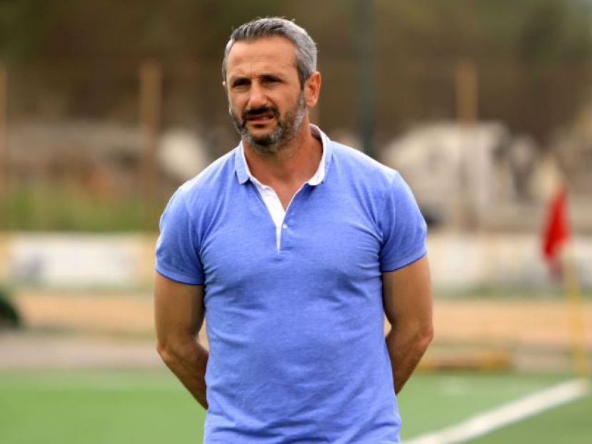 «Να τους κοιτάμε στα μάτια όλους»