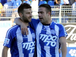 Να γράψει ιστορία