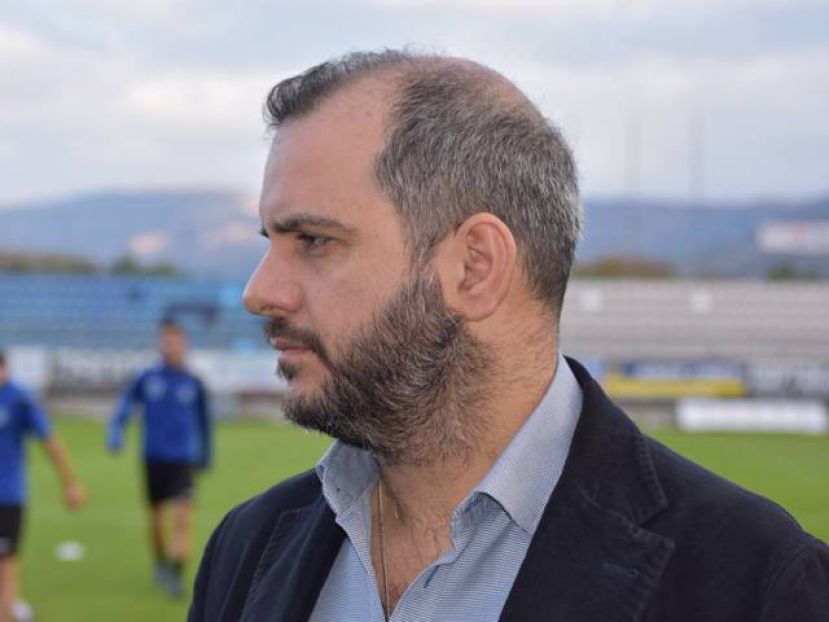 «Πάντα επιτυχημένος»