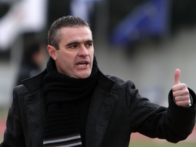 Αήττητος με Ηρακλή
