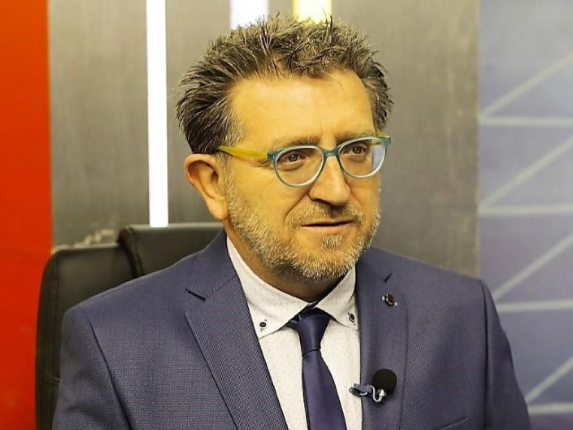 Αποχώρηση Παπαδούλη
