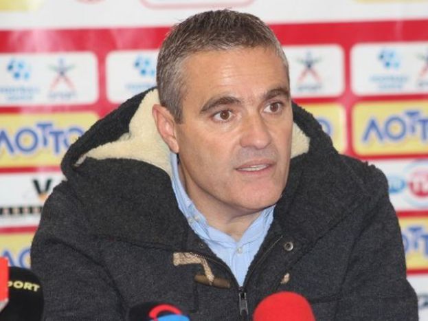 Γράφας: «Συσπείρωση»
