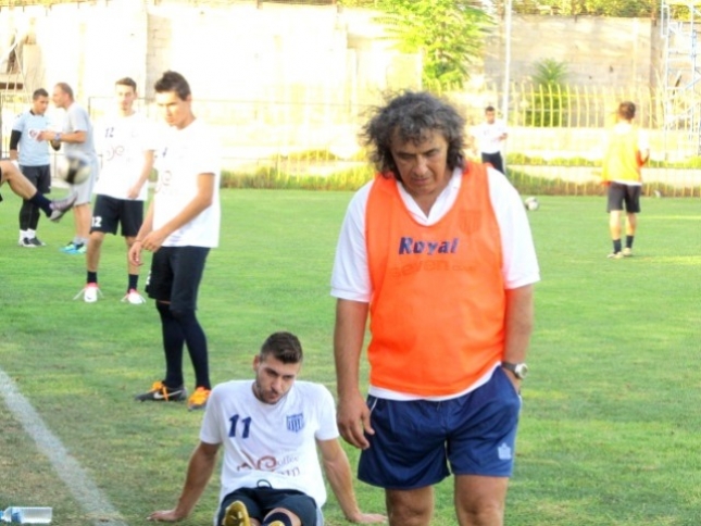 Φαβορί ο Ηλιόπουλος!