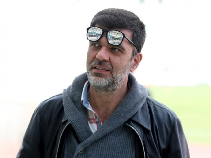 «Μην προτρέχετε»