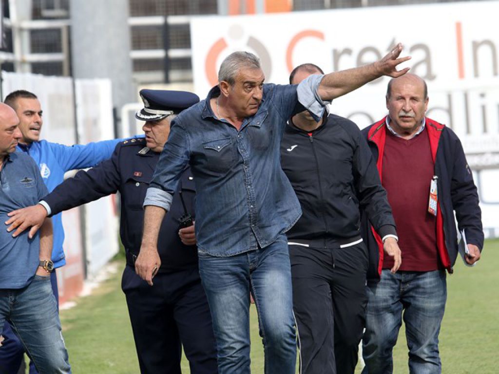 Στέλνουν Κουρμπανά