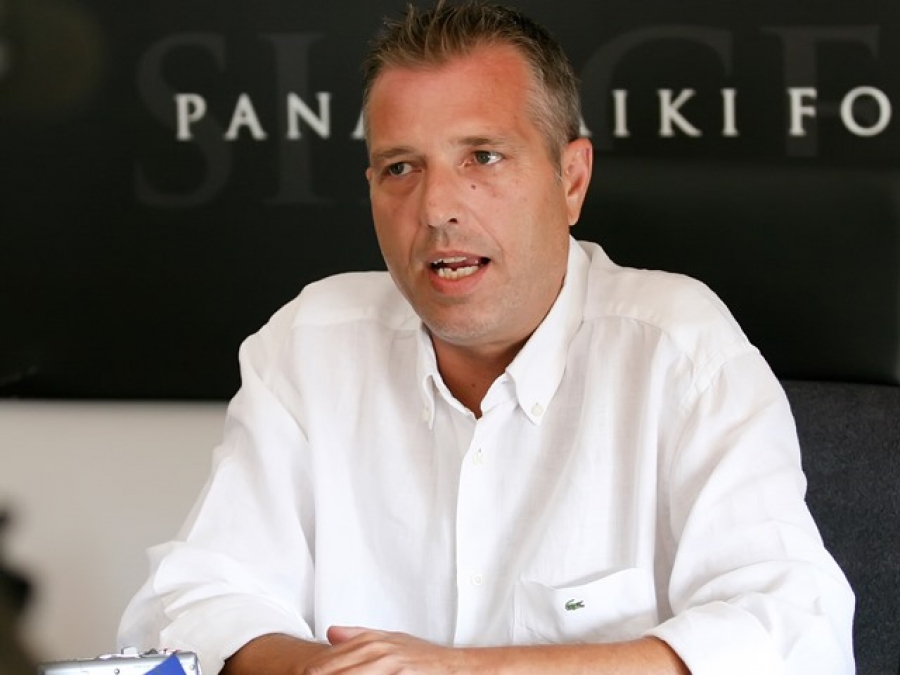 «Δεν ταιριάζει με τη φιλοσοφία…»