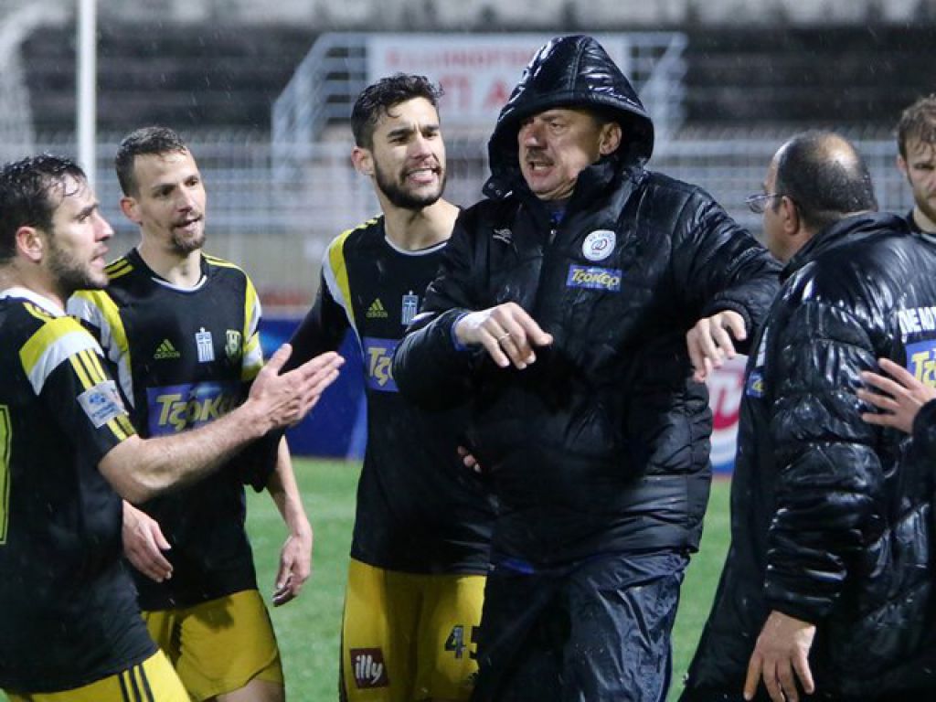 «Αποβολή για απώθηση»