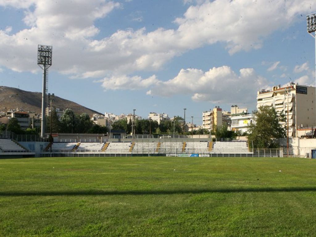 Προσπαθεί για Νεάπολη
