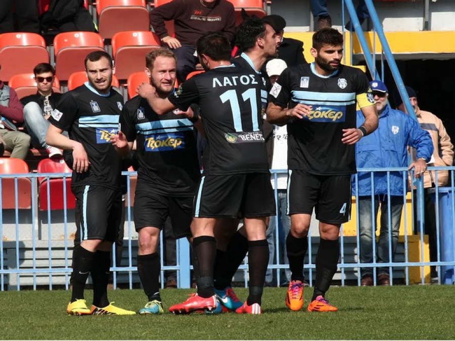 Χτίζει χαρακτήρα για play off