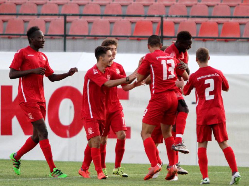 Την Κυριακή με Νέστο
