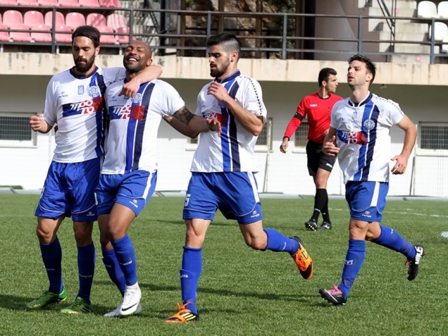 Πιο κοντά στα play off