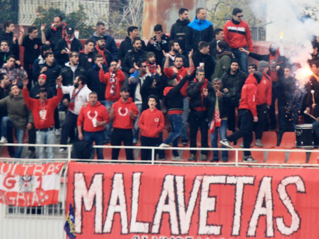 «Άμπαλοι εξωθεσμικοί και εξωδιοικητικοί…»