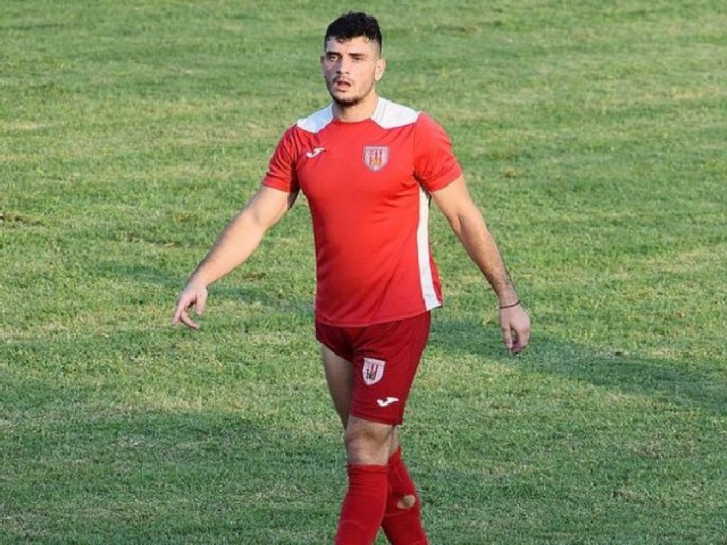 «Καθάρισε» στο ημίχρονο ο Καμπανιακός
