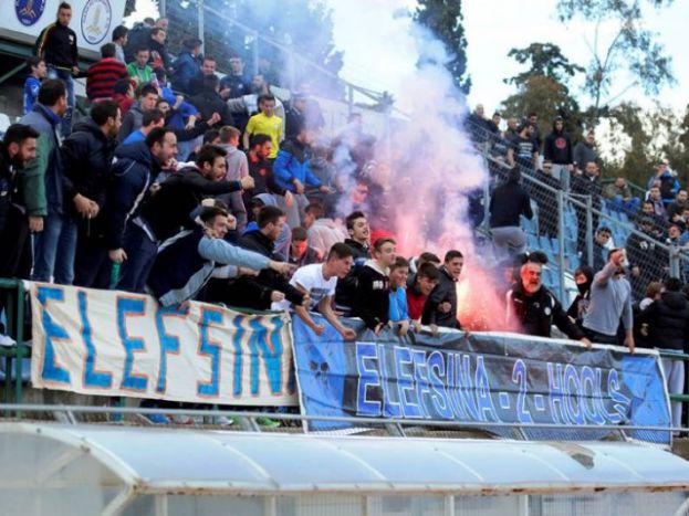 Χωρίς τρεις στην Σπάρτη