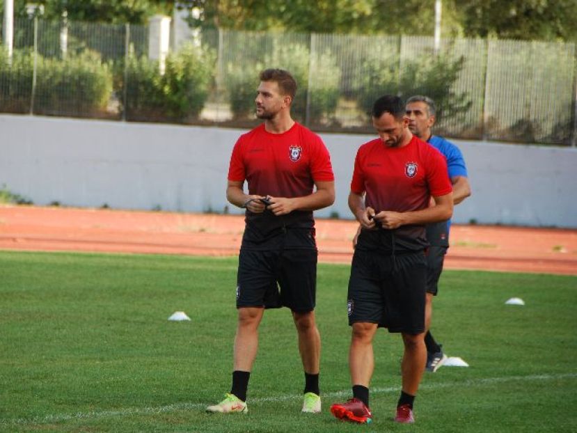 Επιστροφή και για Ρουγκάλα