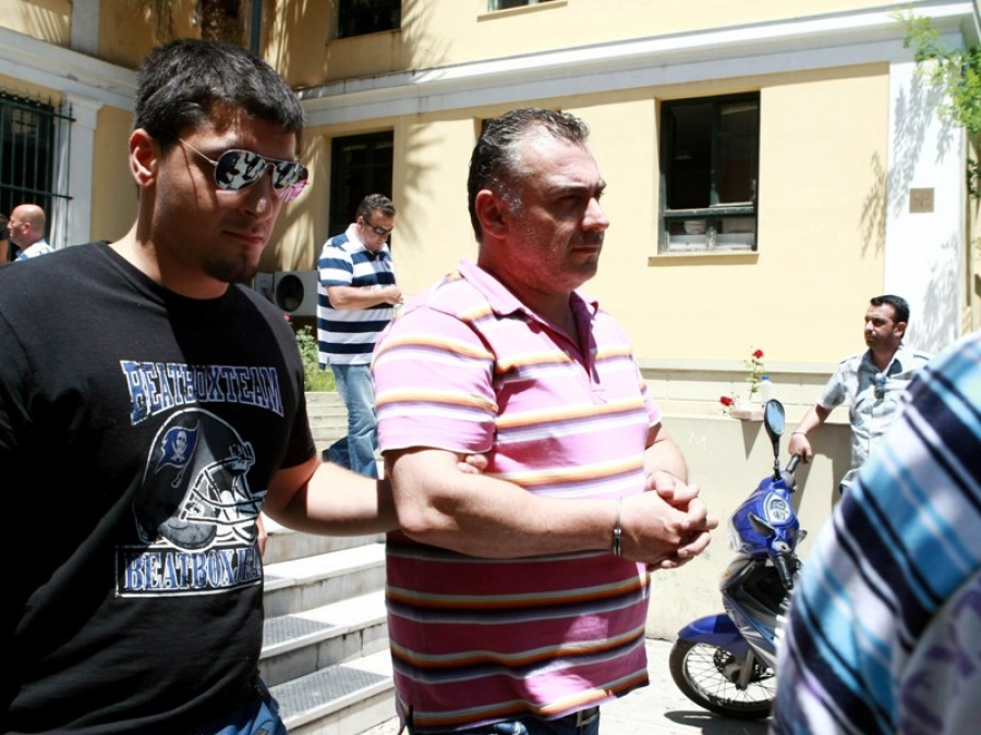 Κίνδυνος για τέσσερις