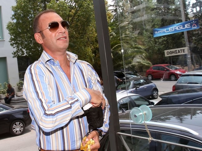 Και στη μέση η Δόξα…