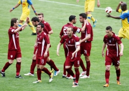 Λιπομέτρηση και διπλή στην ΑΕΛ