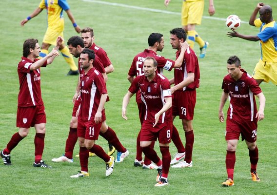 Λιπομέτρηση και διπλή στην ΑΕΛ