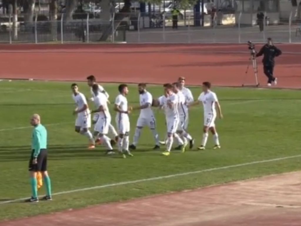 Με συνδυασμό… Football League