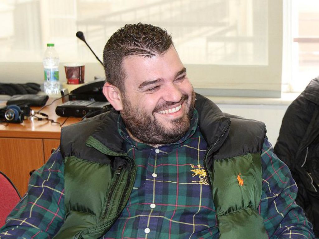 Παραμένει ο Σταμούλης