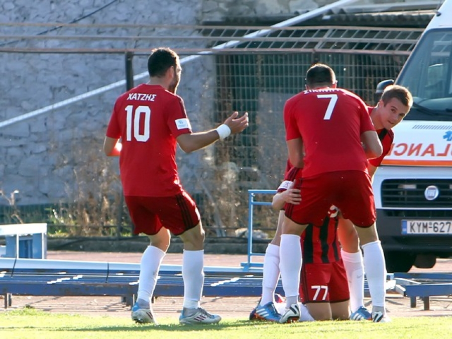 Σφαλιάρα Αιγινιακού στην Κέρκυρα!