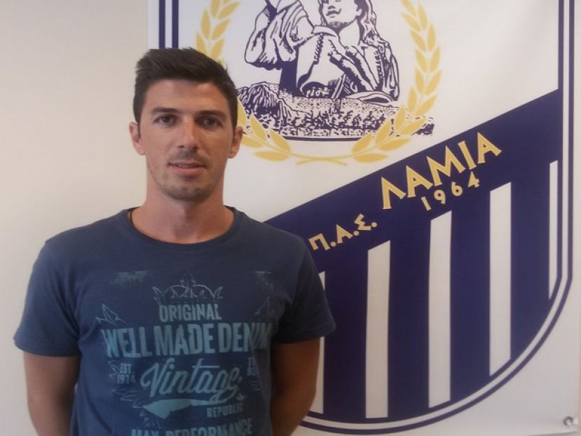 Ανανέωσε ο Ζουλιώτης
