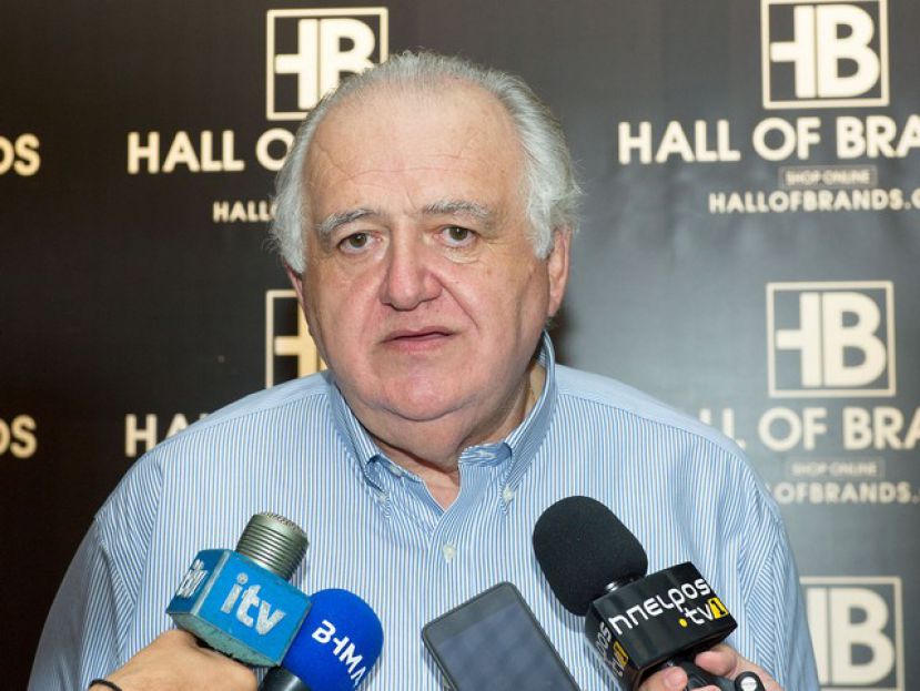 «Όπου πουλάμε, είμαστε σε… άρμα;»