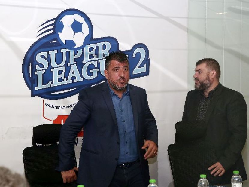 «Κλείσαμε πόρτες και παράθυρα»