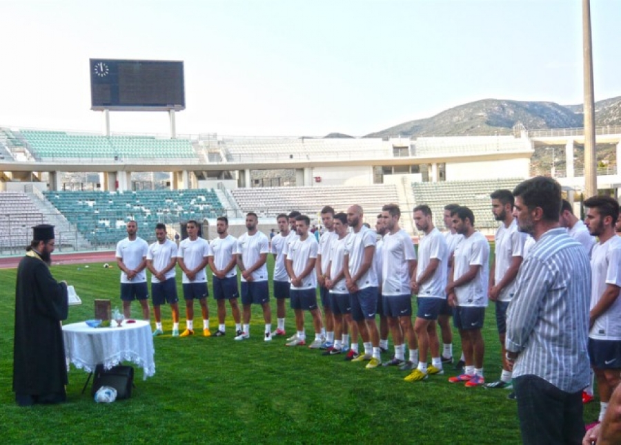 Φιλικό με Πανελευσινιακό