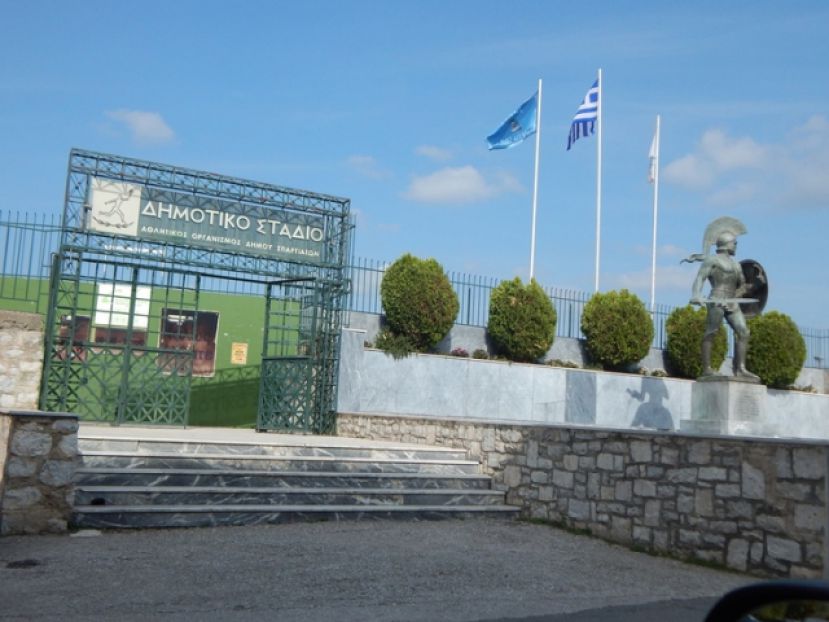 Κονδύλι 106.721 ευρώ για τις κερκίδες