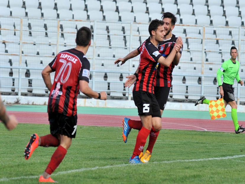Με 14 στη Λάρισα η Παναχαϊκή