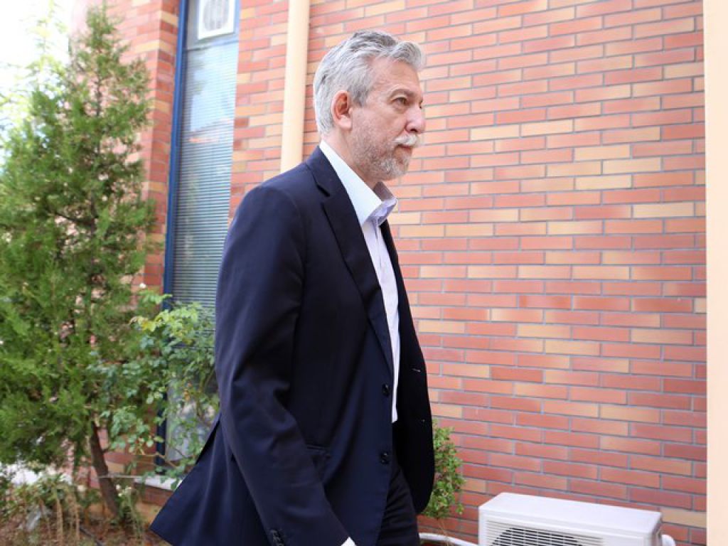Παράταση… επίσημα