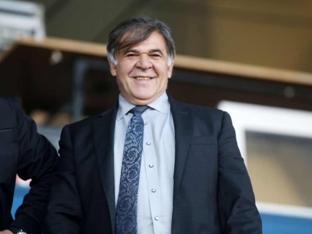 «Μην τους κάνουμε τη χάρη…»