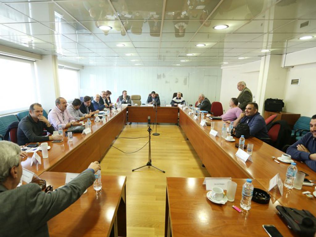 Πάλι δεν μαζεύτηκαν…