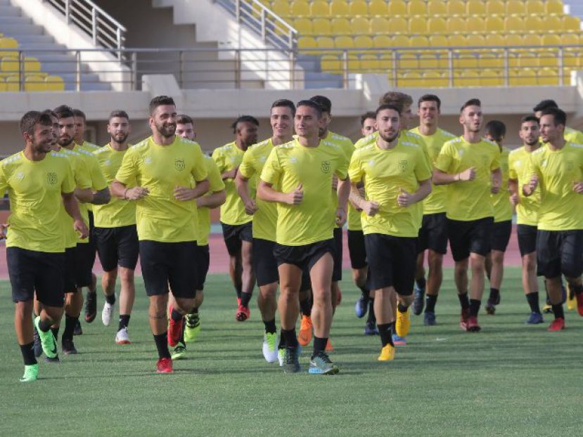 Σαββατοκύριακο φιλικών