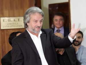 Ο Κομπότης στο «FL»