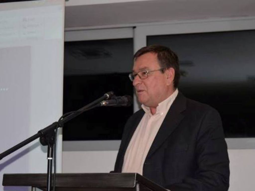 «Αναπλήρωση από τη Football League»