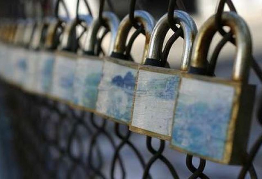 Και επισήμως… κλειστόν!