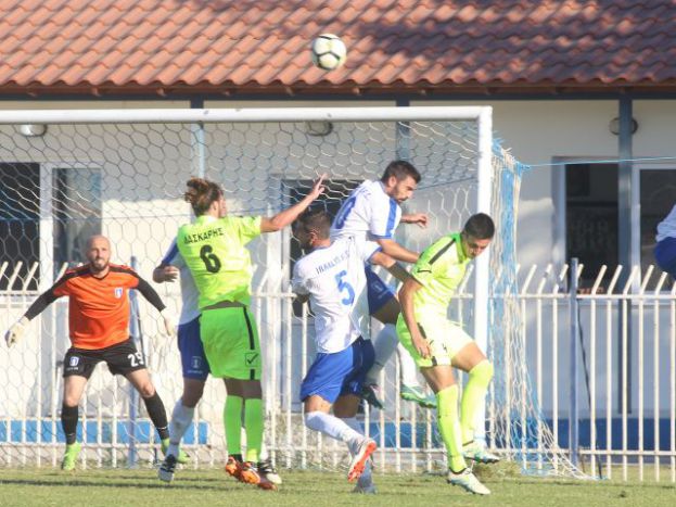 Νίκη Ηρακλή με χατ τρικ Ρόβα