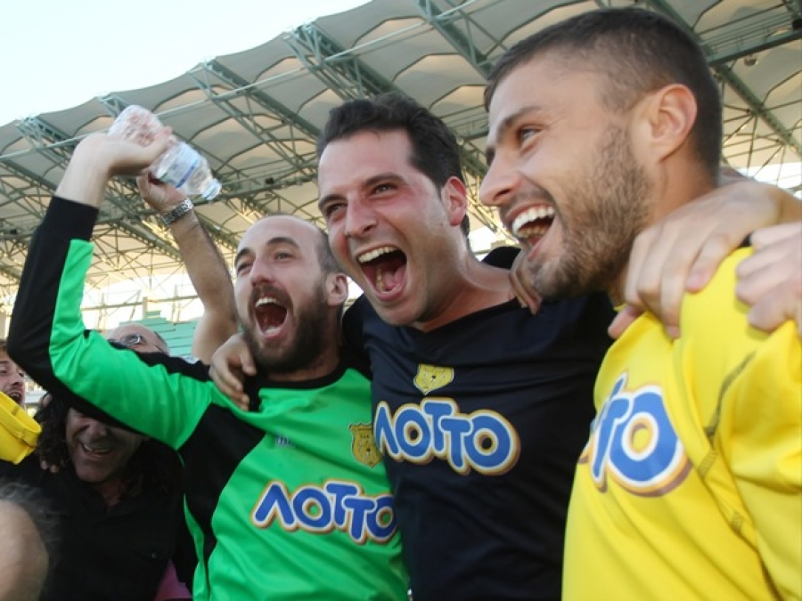 Με «Βέρπα» στη Super League