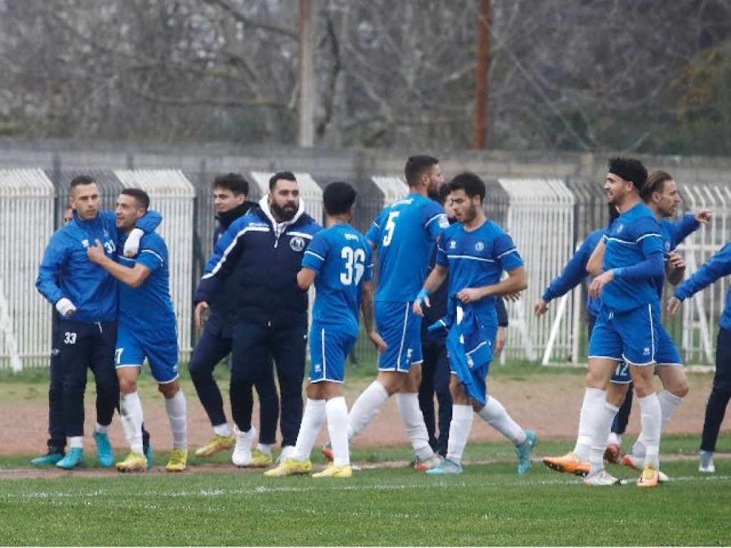 Έκανε σεφτέ ο Αλμωπός!